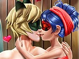 Ladybug Sauna Flirting - Play free online game
