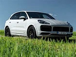 Porsche Cayenne GTS Slide - Play free online Porsche game